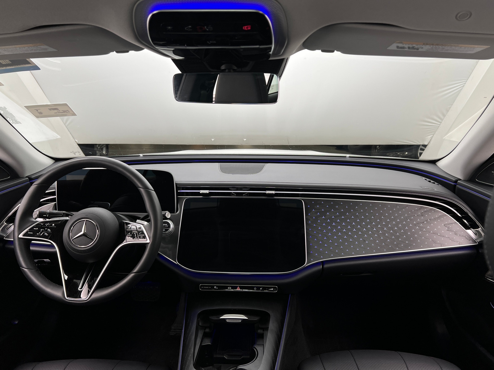 Thumbnail: 2024 Mercedes-Benz E-Class - 2