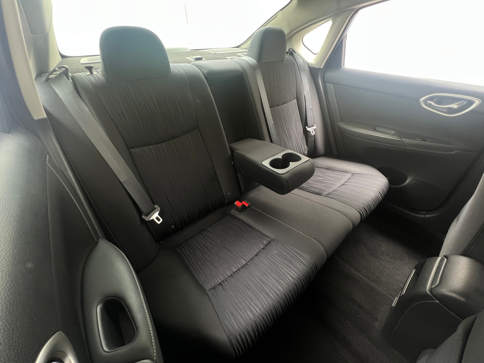 Thumbnail: 2019 Nissan Sentra - 6