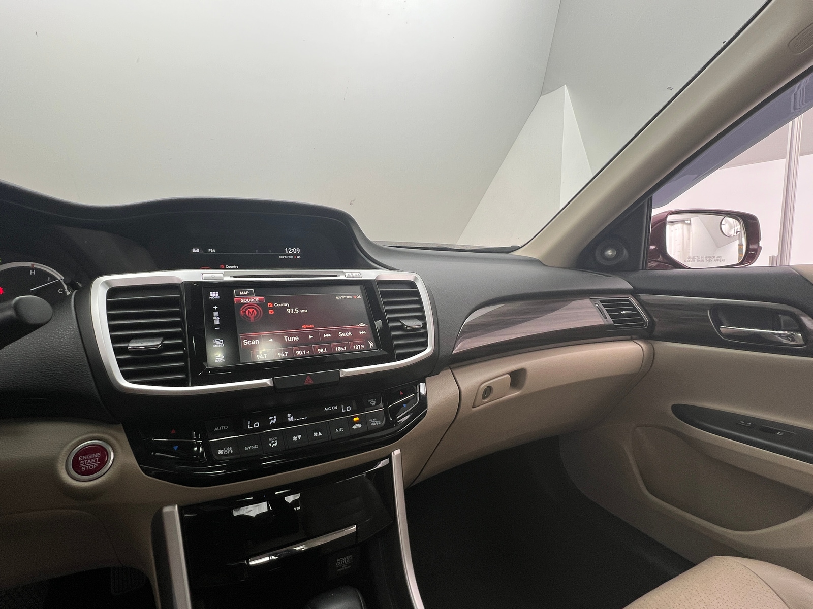 Thumbnail: 2017 Honda Accord - 3