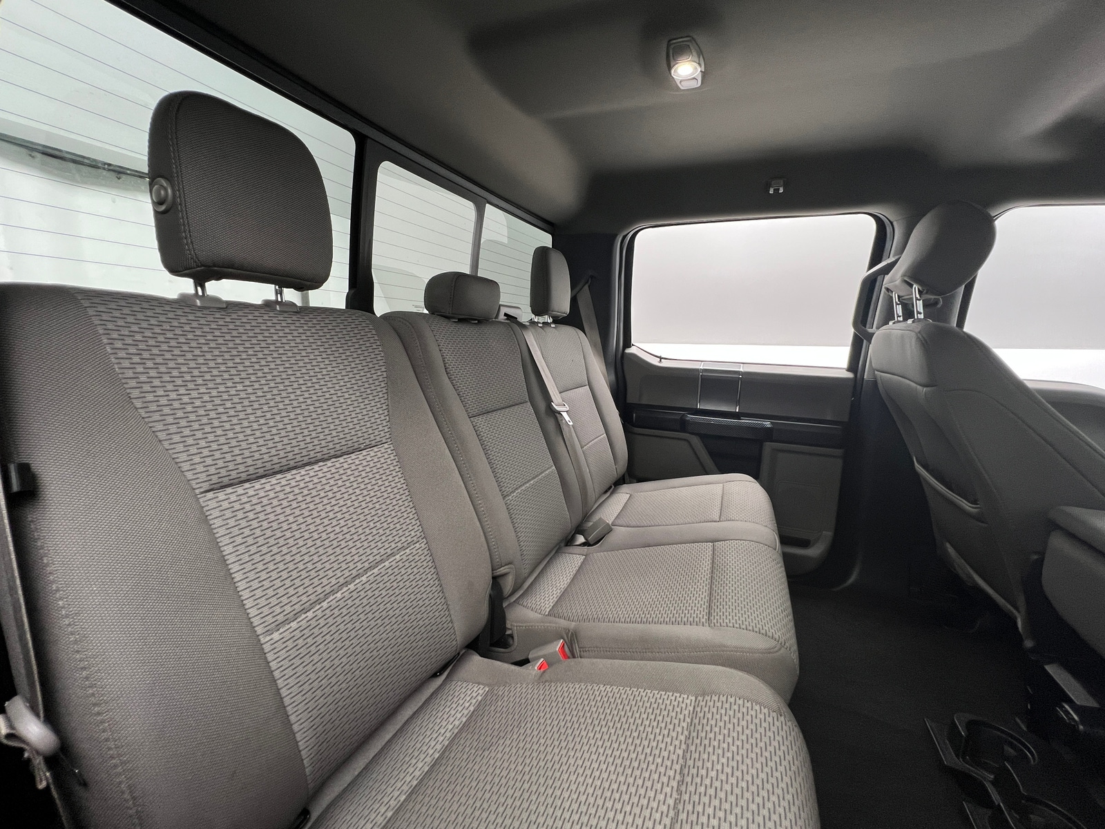 Thumbnail: 2019 Ford Econoline - 6