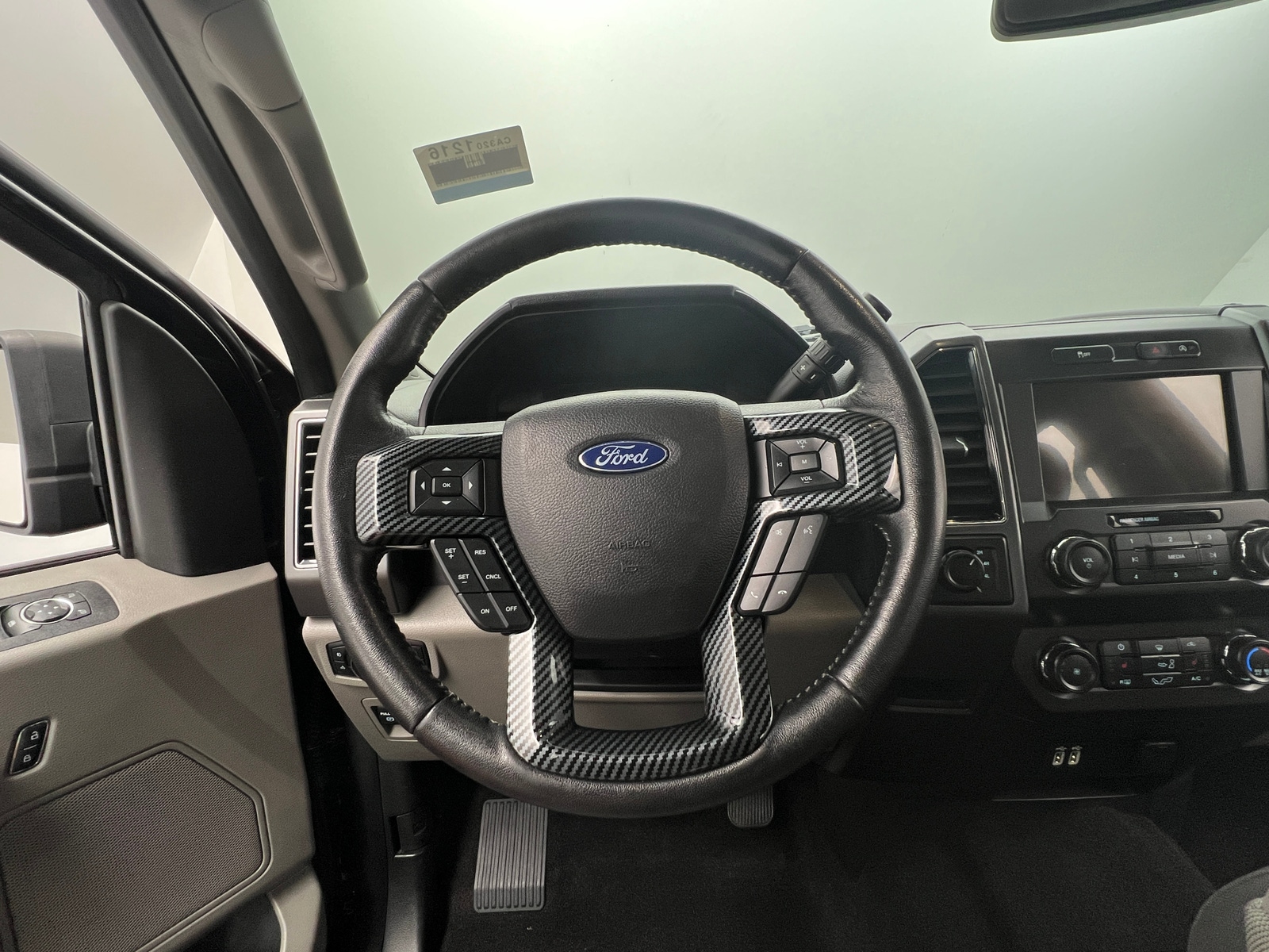 Thumbnail: 2019 Ford Econoline - 5