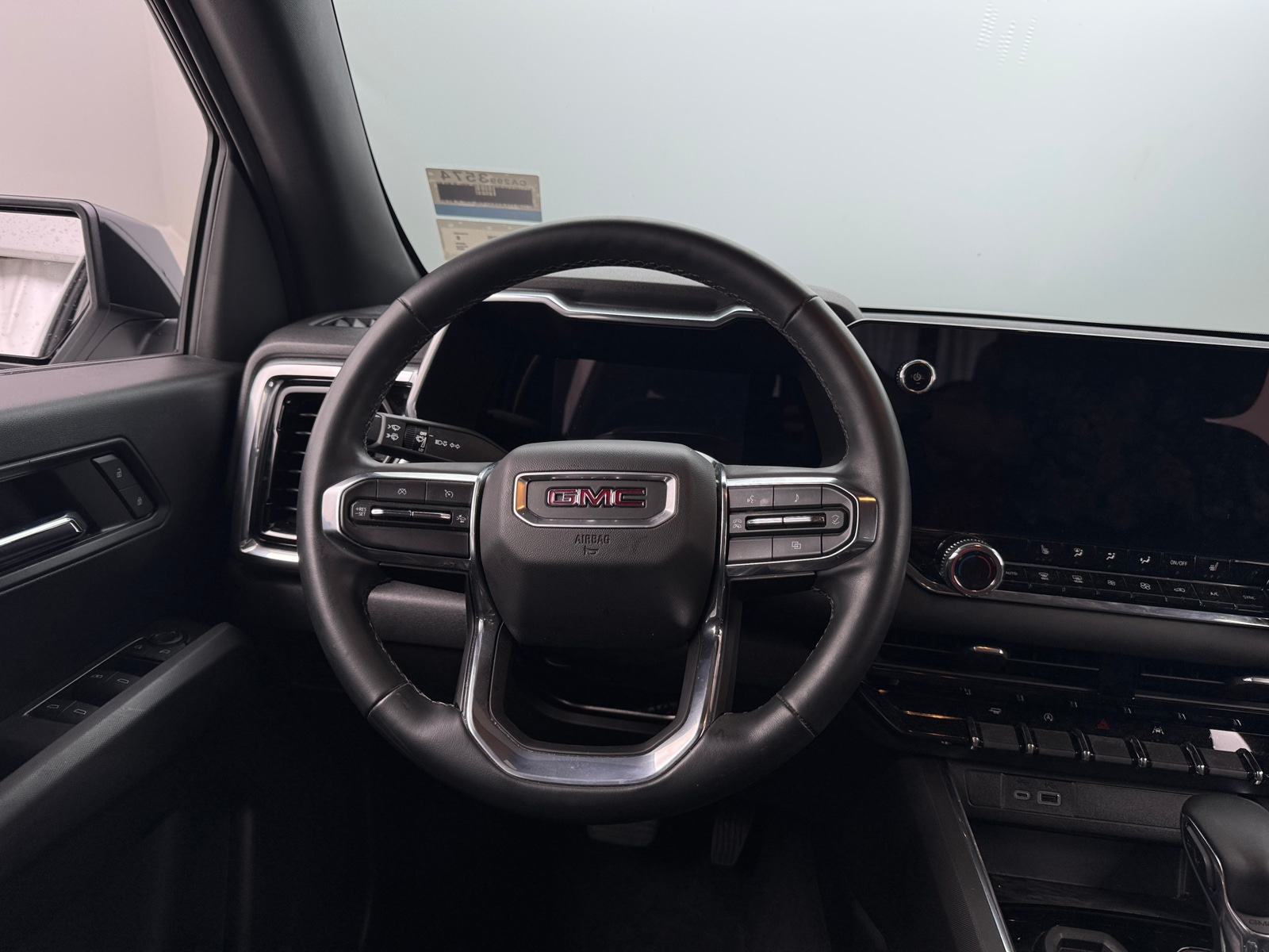 Thumbnail: 2023 GMC Canyon - 5