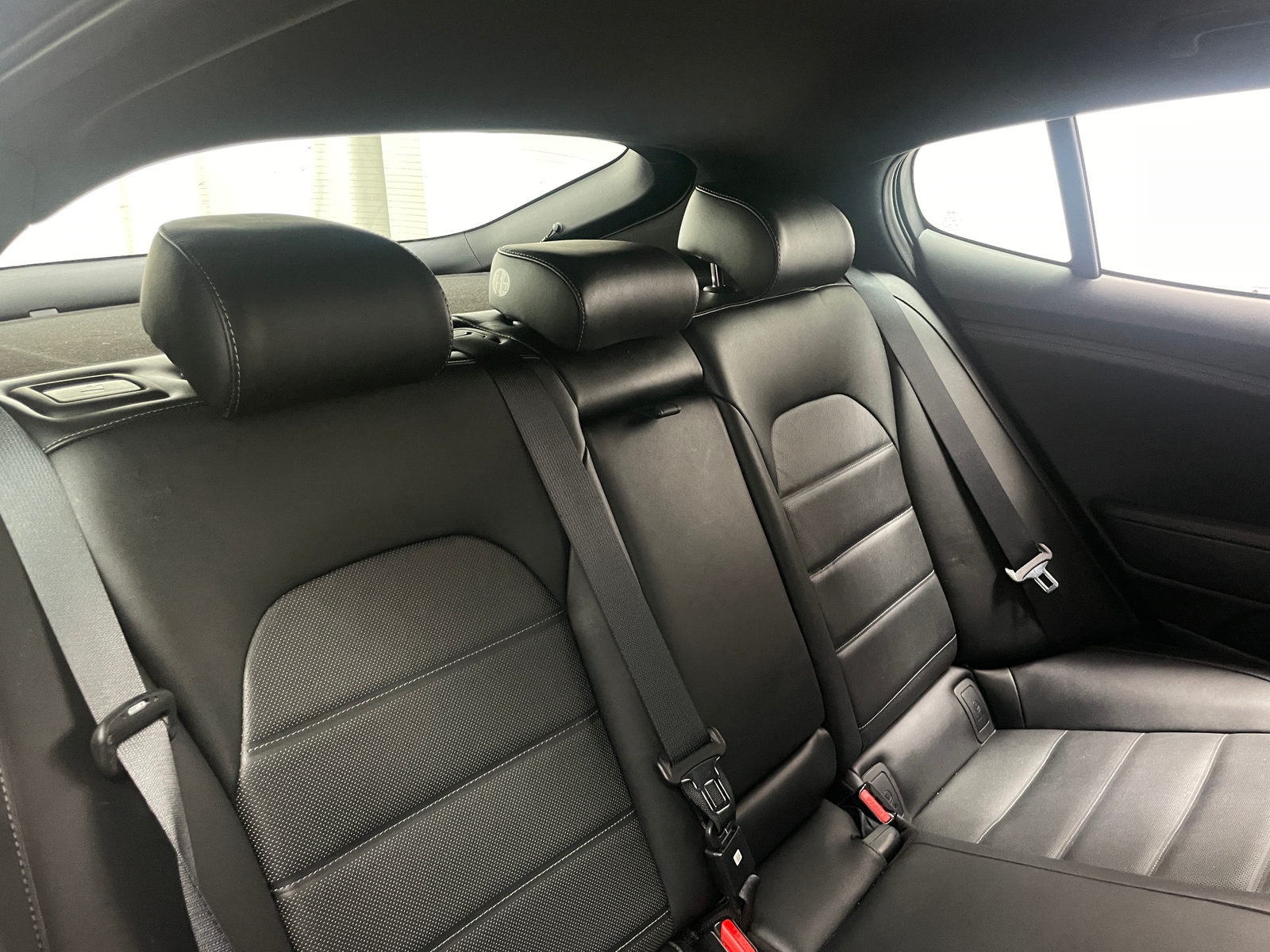 Thumbnail: 2019 Kia Stinger - 5