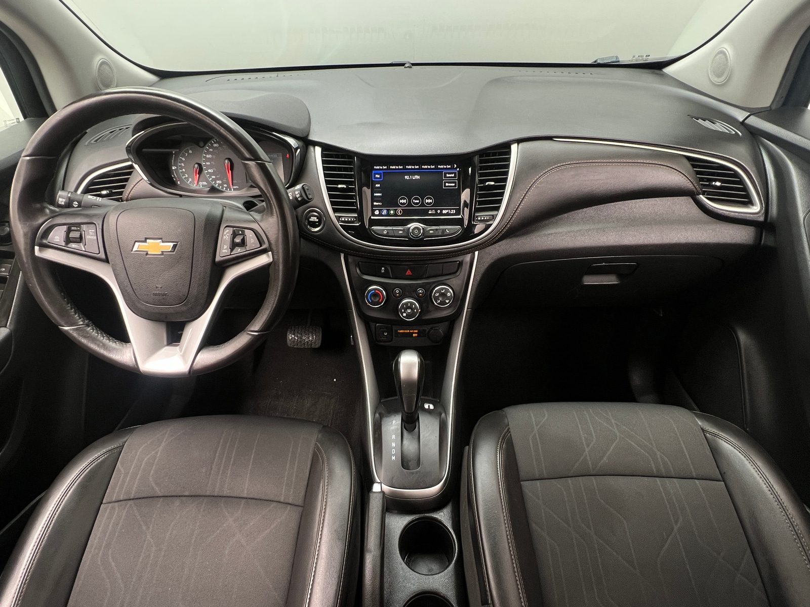 Thumbnail: 2022 Chevrolet Trax - 3