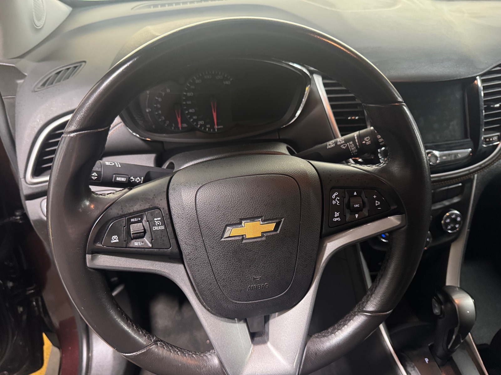 Thumbnail: 2022 Chevrolet Trax - 5