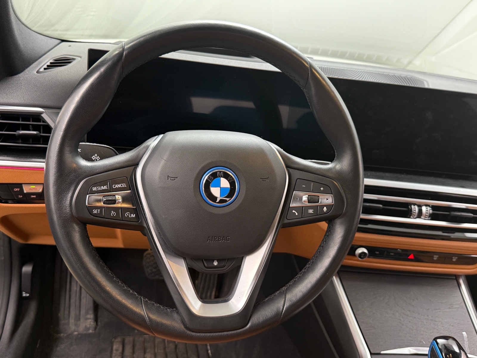 Thumbnail: 2023 BMW i4 - 3