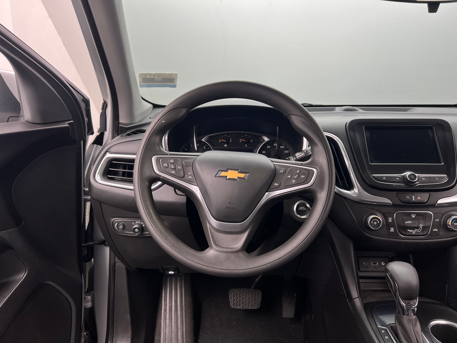 Thumbnail: 2022 Chevrolet Equinox - 5