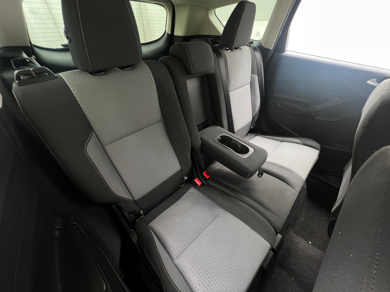 Thumbnail: 2017 Ford Escape - 6