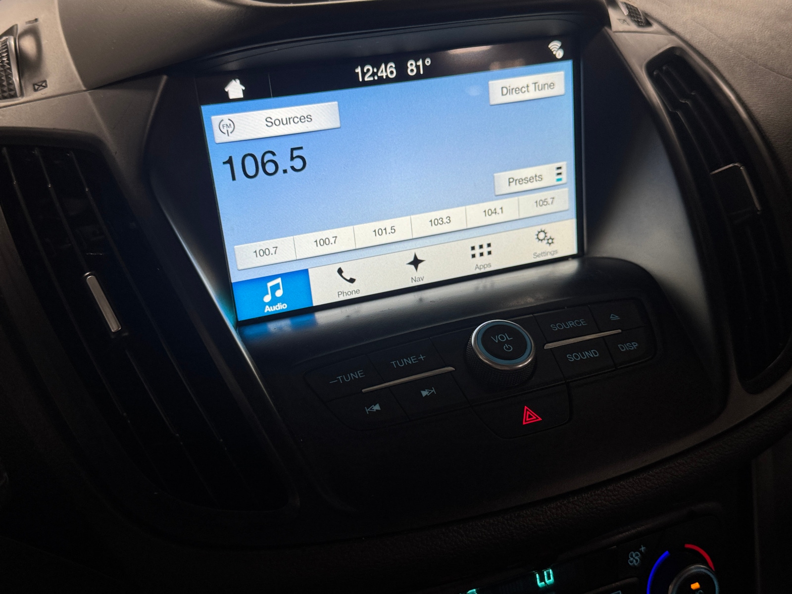 Thumbnail: 2017 Ford Escape - 4