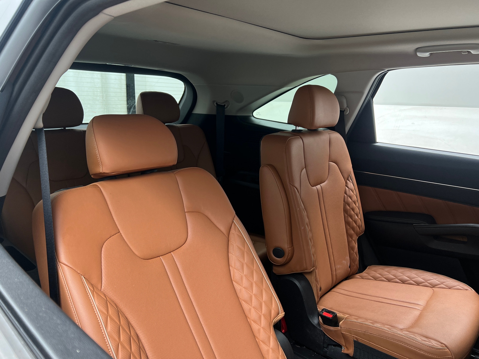 Thumbnail: 2022 Kia Sorento - 5