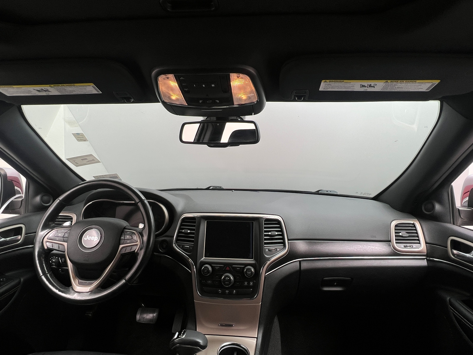 Thumbnail: 2015 Jeep Grand Cherokee - 2
