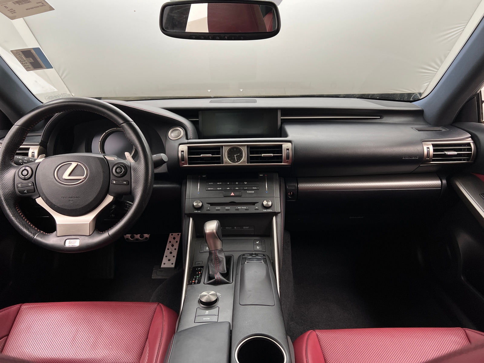Thumbnail: 2015 Lexus IS - 2