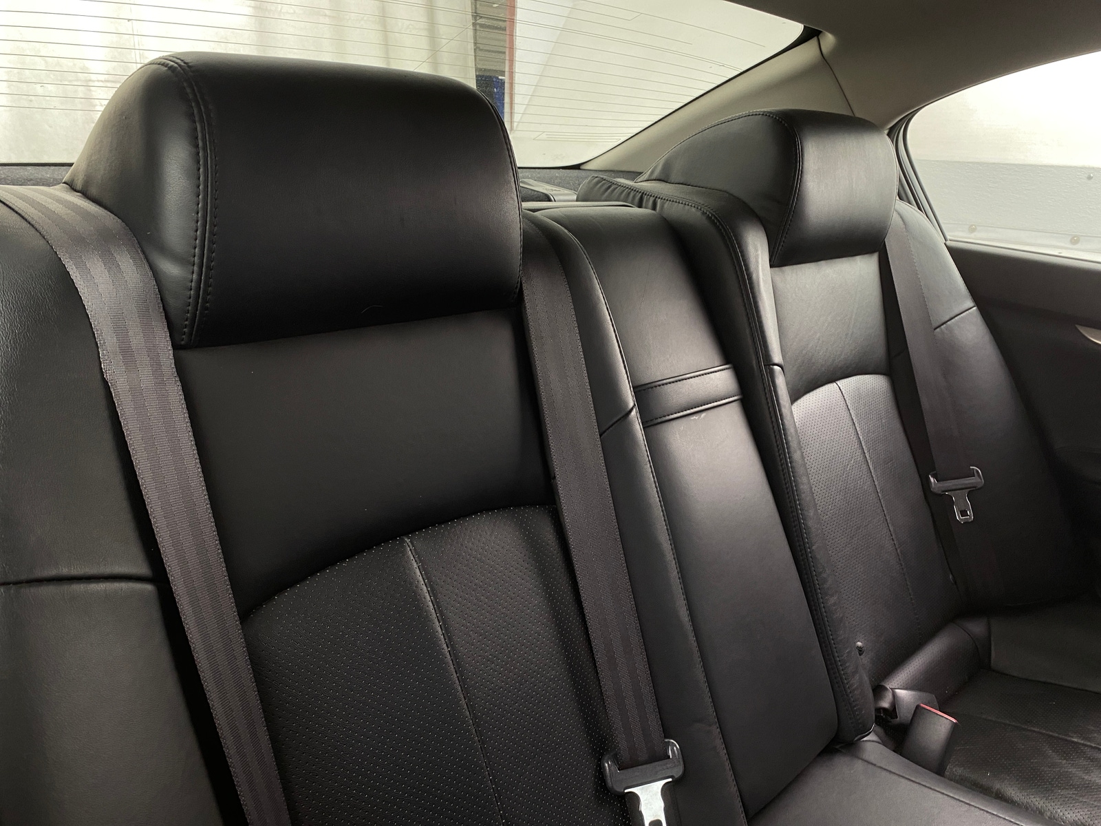 Thumbnail: 2011 INFINITI G37 - 5