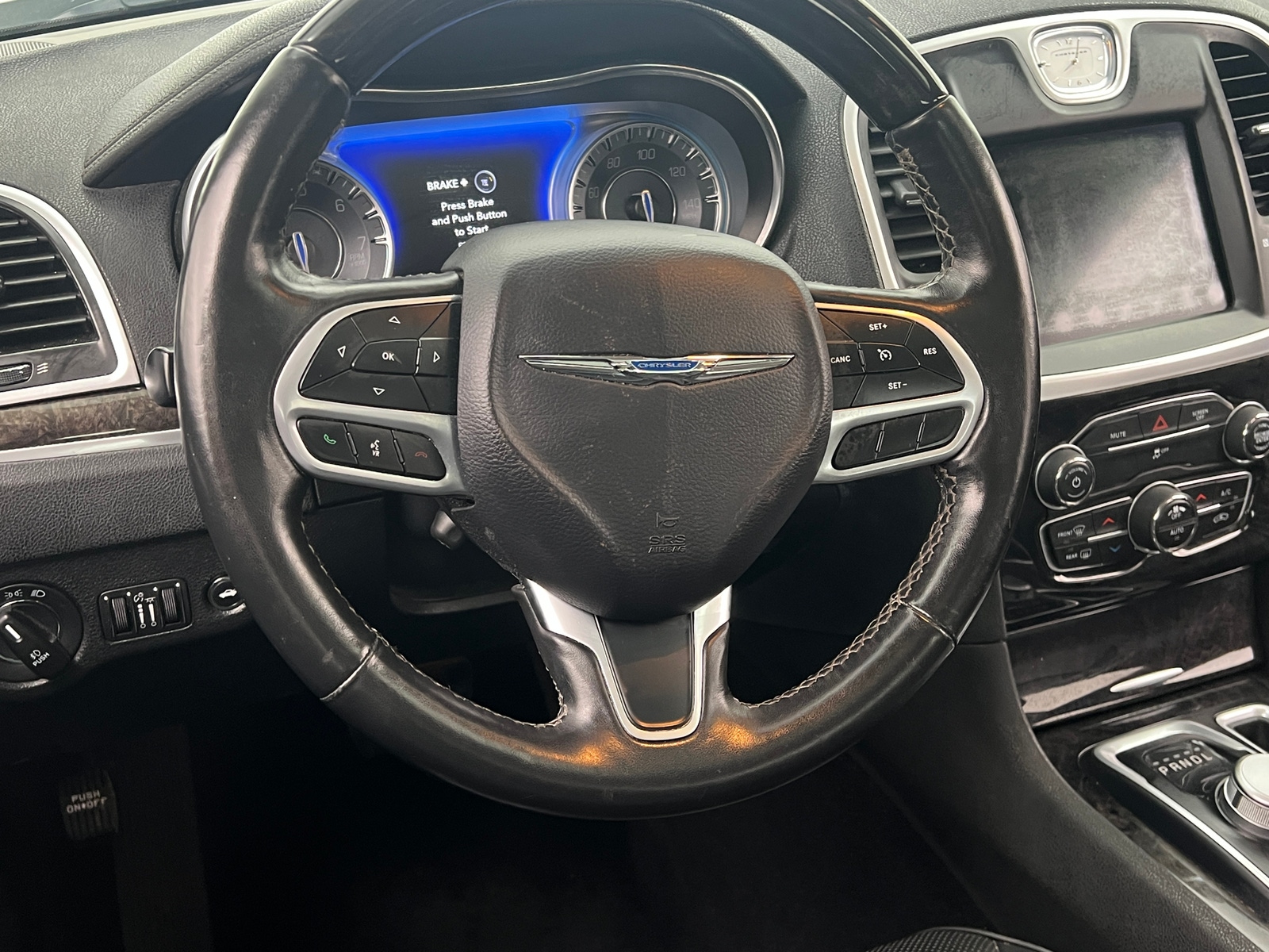 Thumbnail: 2019 Chrysler 300 - 4