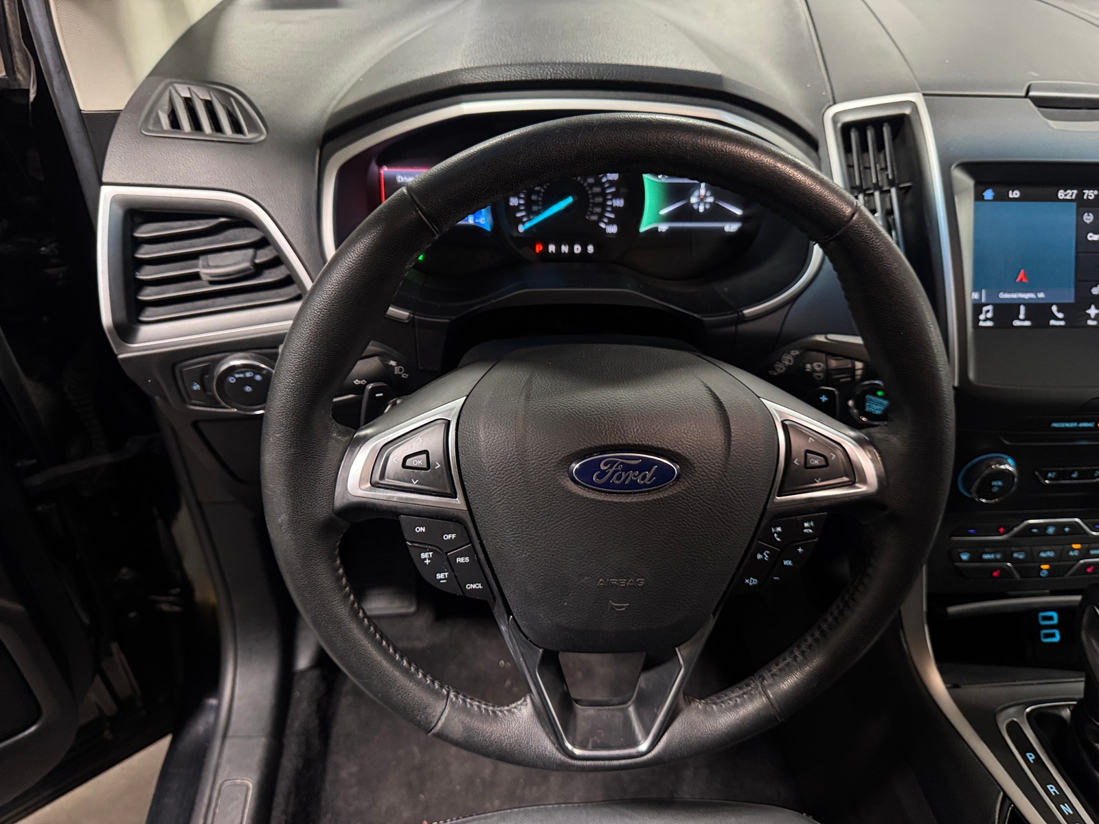 Thumbnail: 2017 Ford Edge - 5