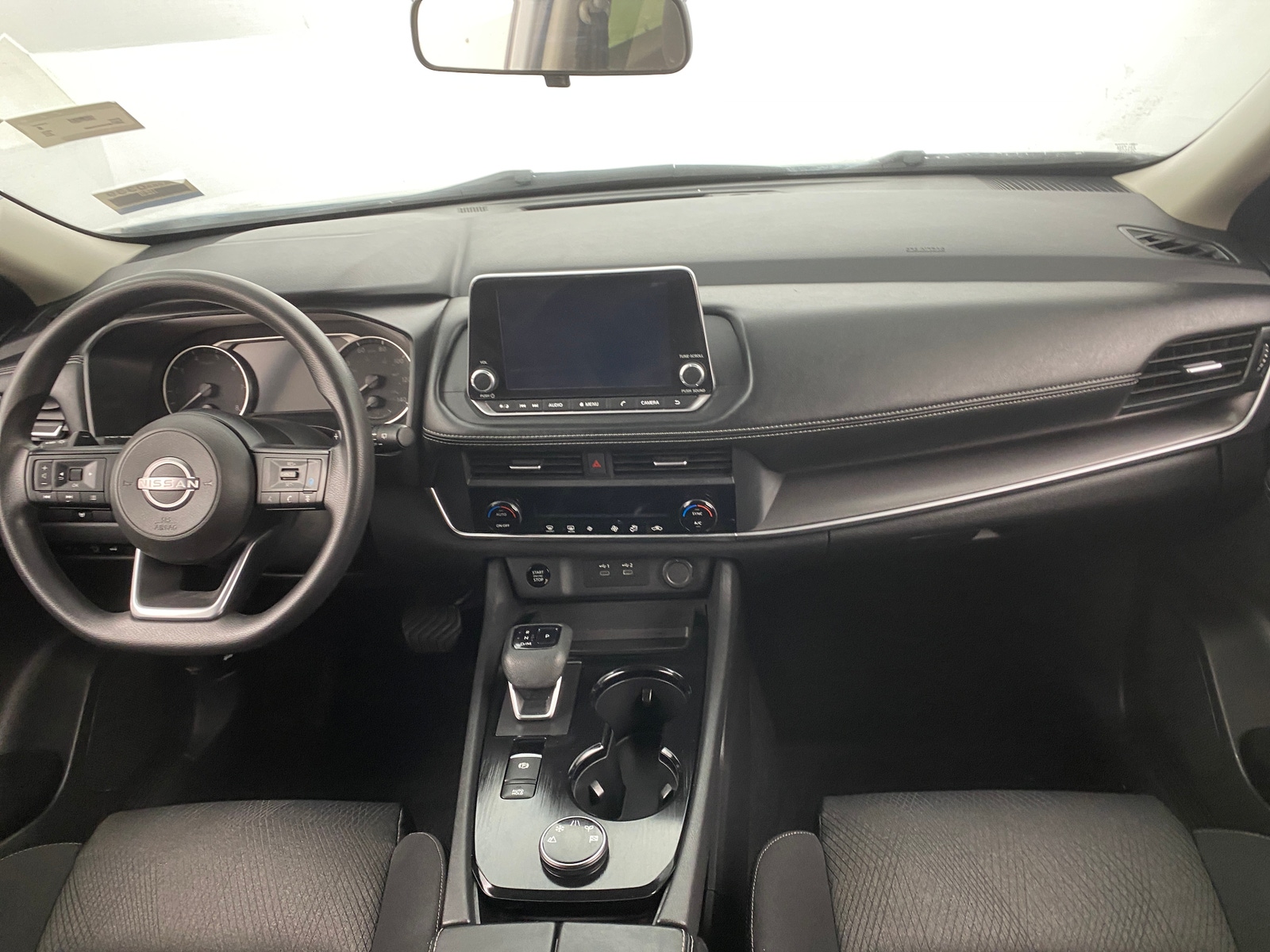 Thumbnail: 2024 Nissan Rogue - 3