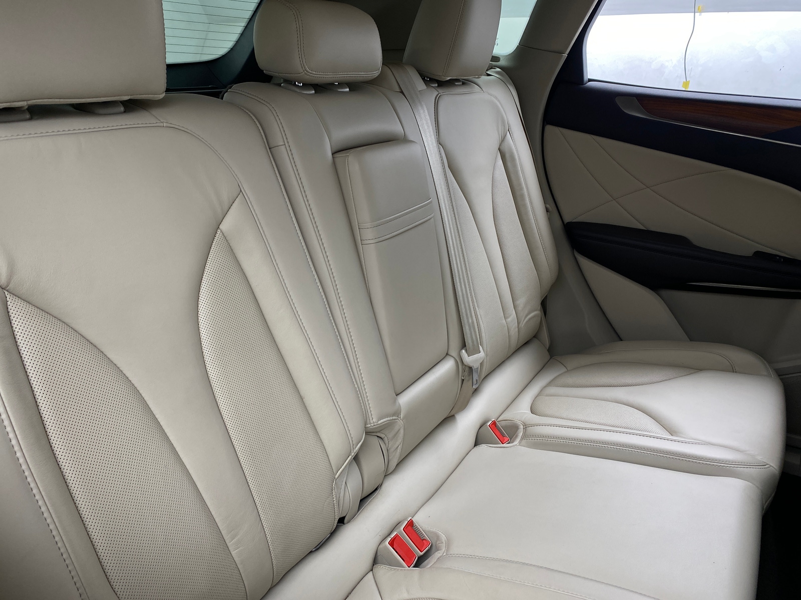 Thumbnail: 2017 Lincoln MKC - 5