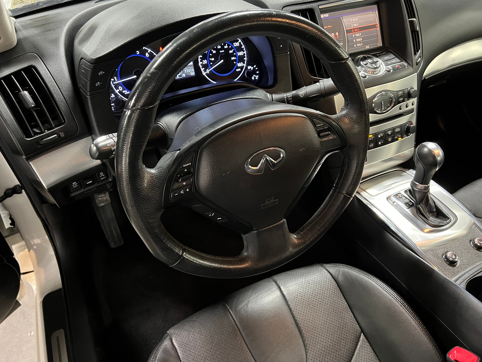 Thumbnail: 2014 INFINITI Q60 - 4