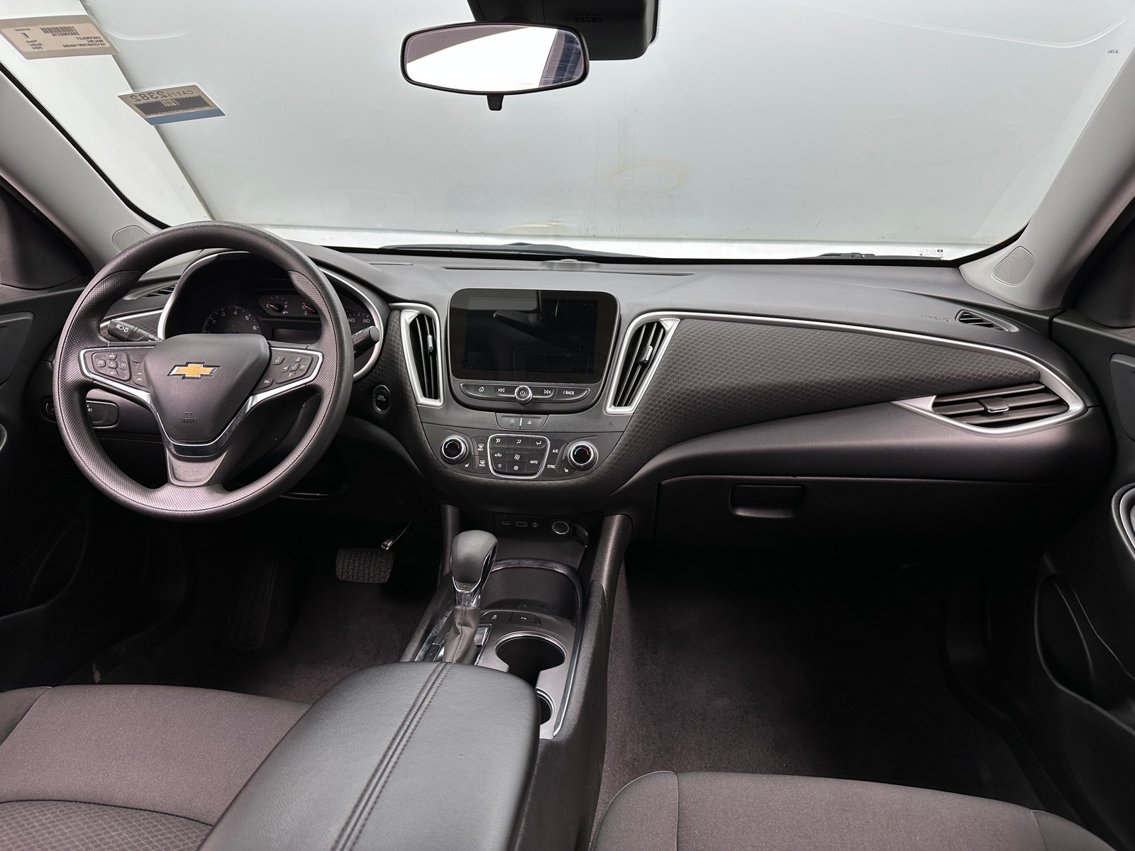 Thumbnail: 2024 Chevrolet Malibu - 3