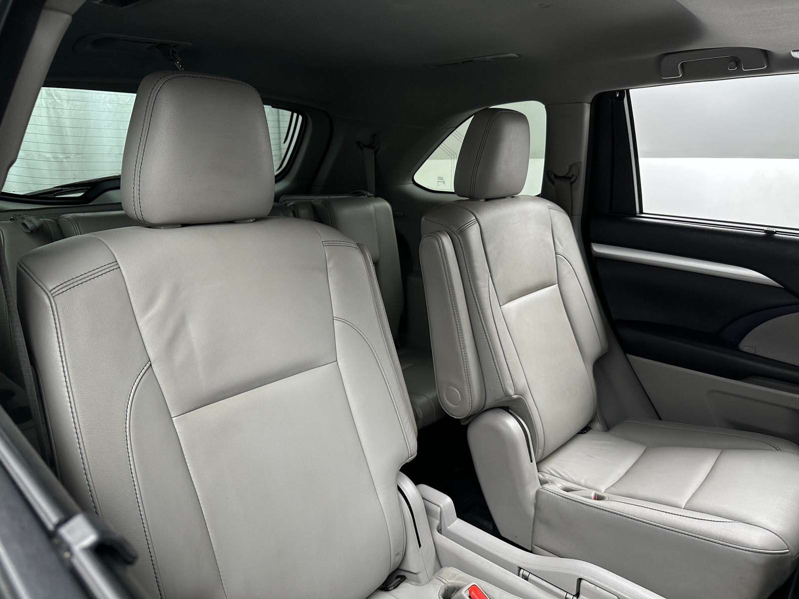 Thumbnail: 2017 Toyota Highlander - 5
