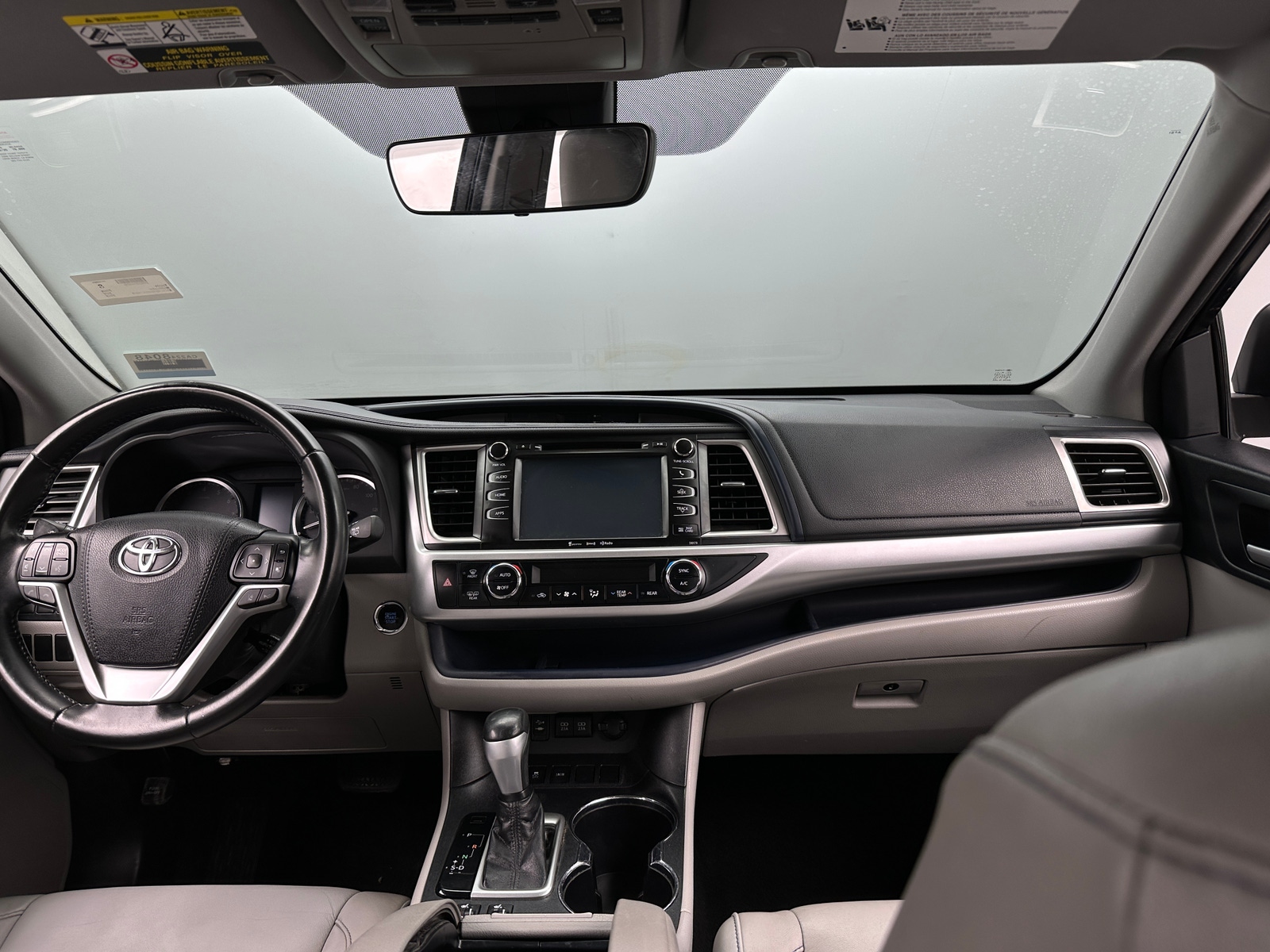 Thumbnail: 2017 Toyota Highlander - 2