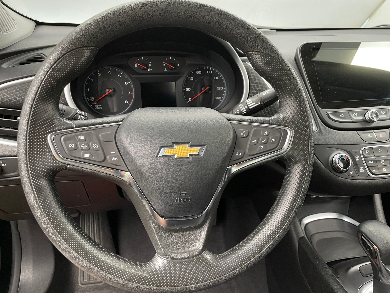 Thumbnail: 2023 Chevrolet Malibu - 5