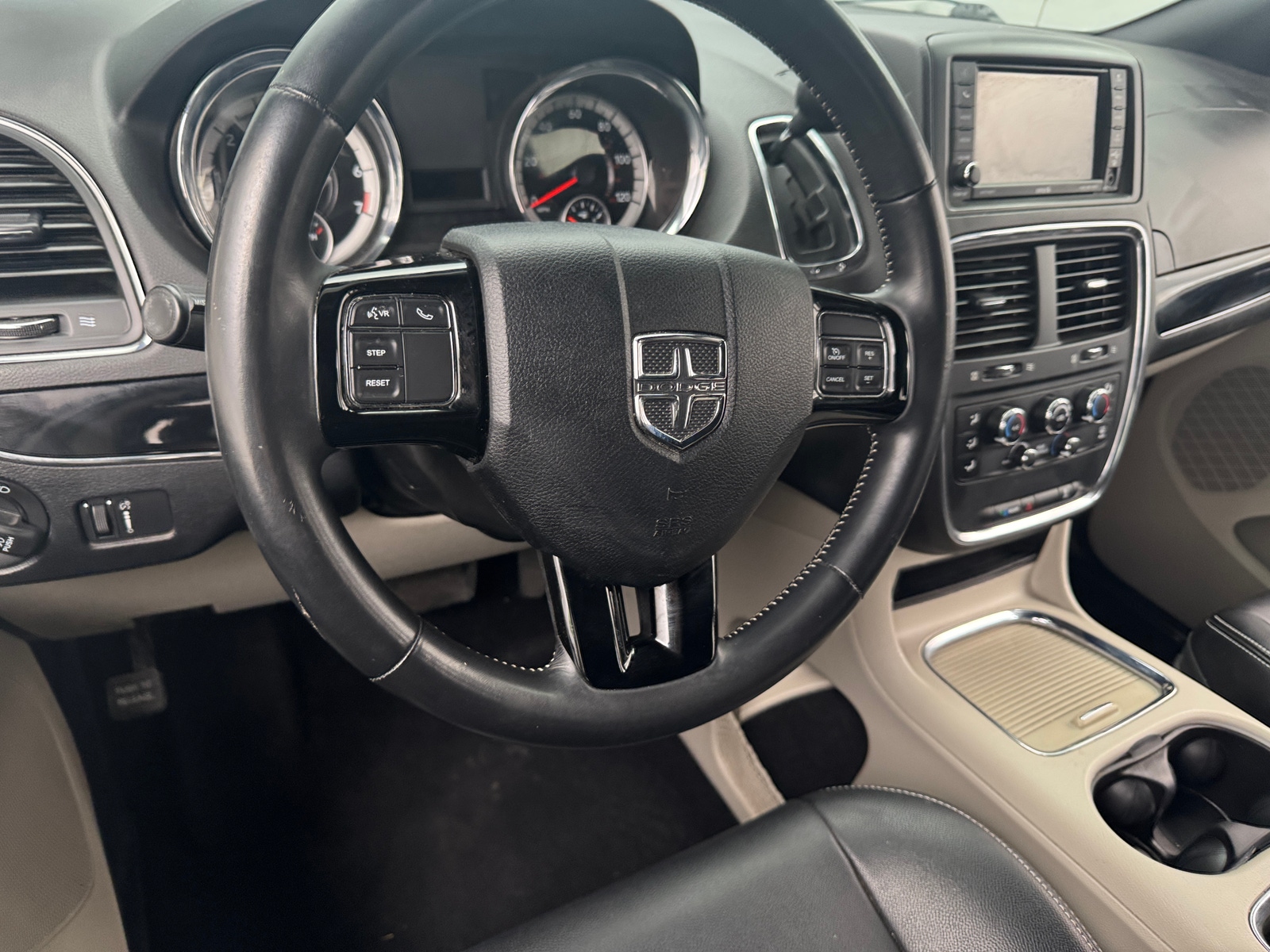 Thumbnail: 2018 Dodge Grand Caravan - 4