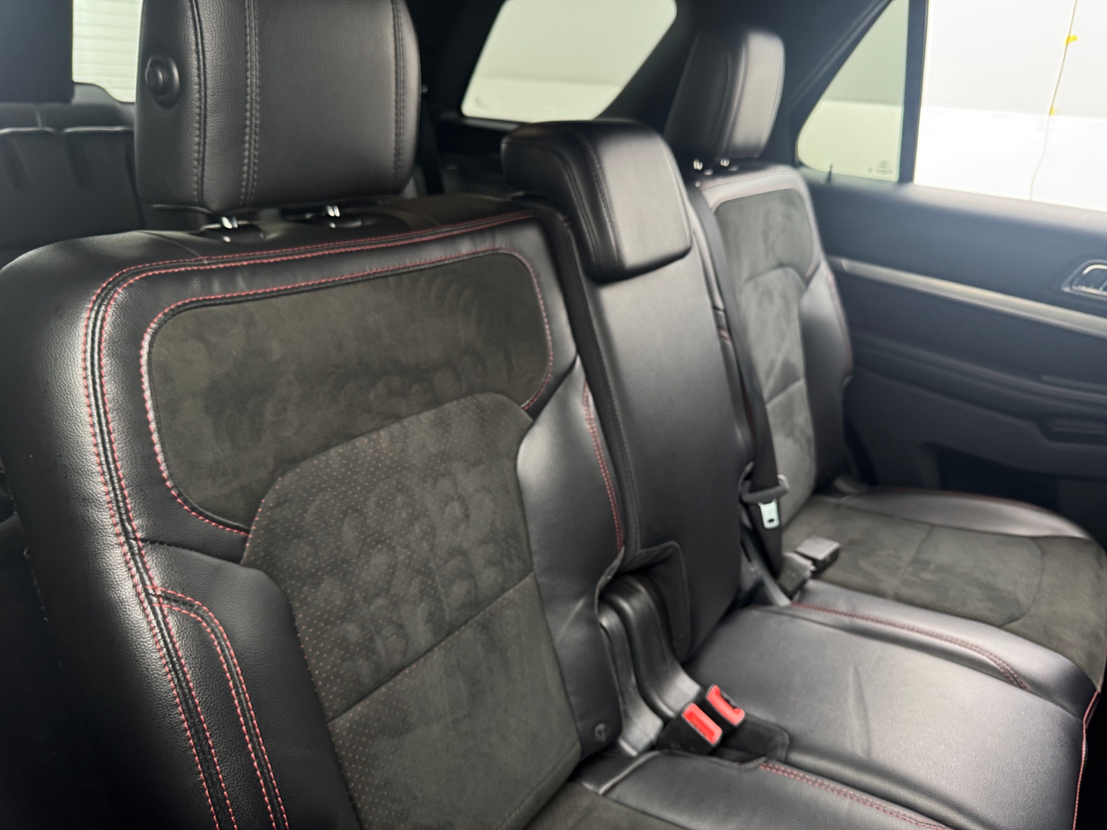 Thumbnail: 2019 Ford Explorer - 6