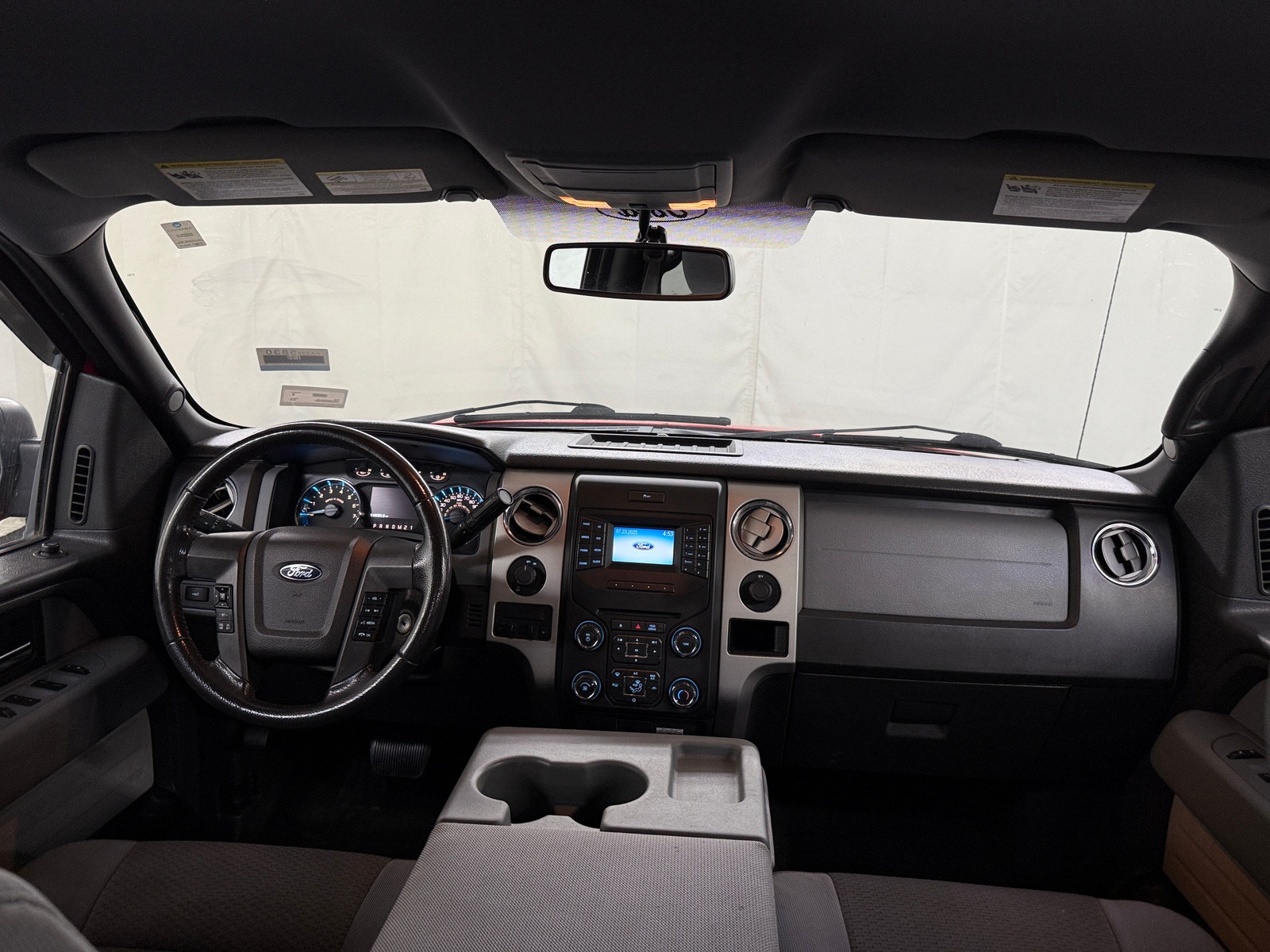 Thumbnail: 2013 Ford Econoline - 3