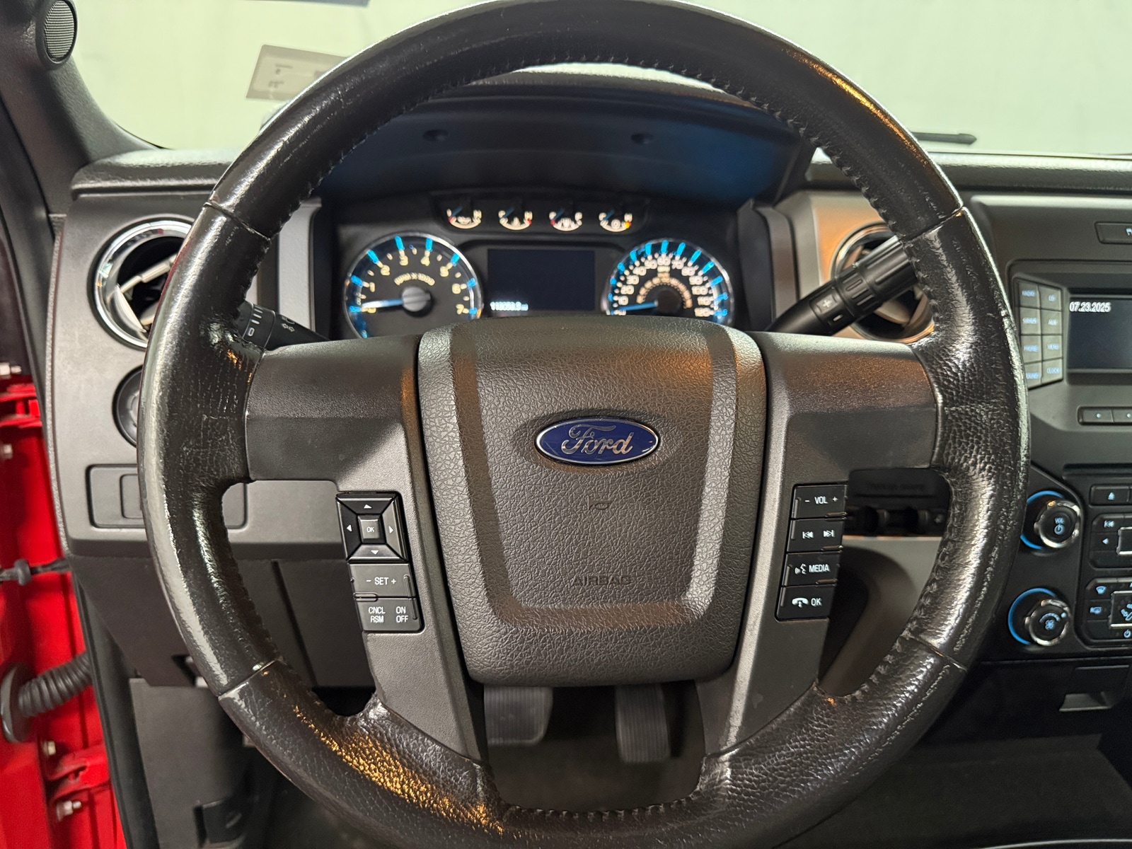 Thumbnail: 2013 Ford Econoline - 5