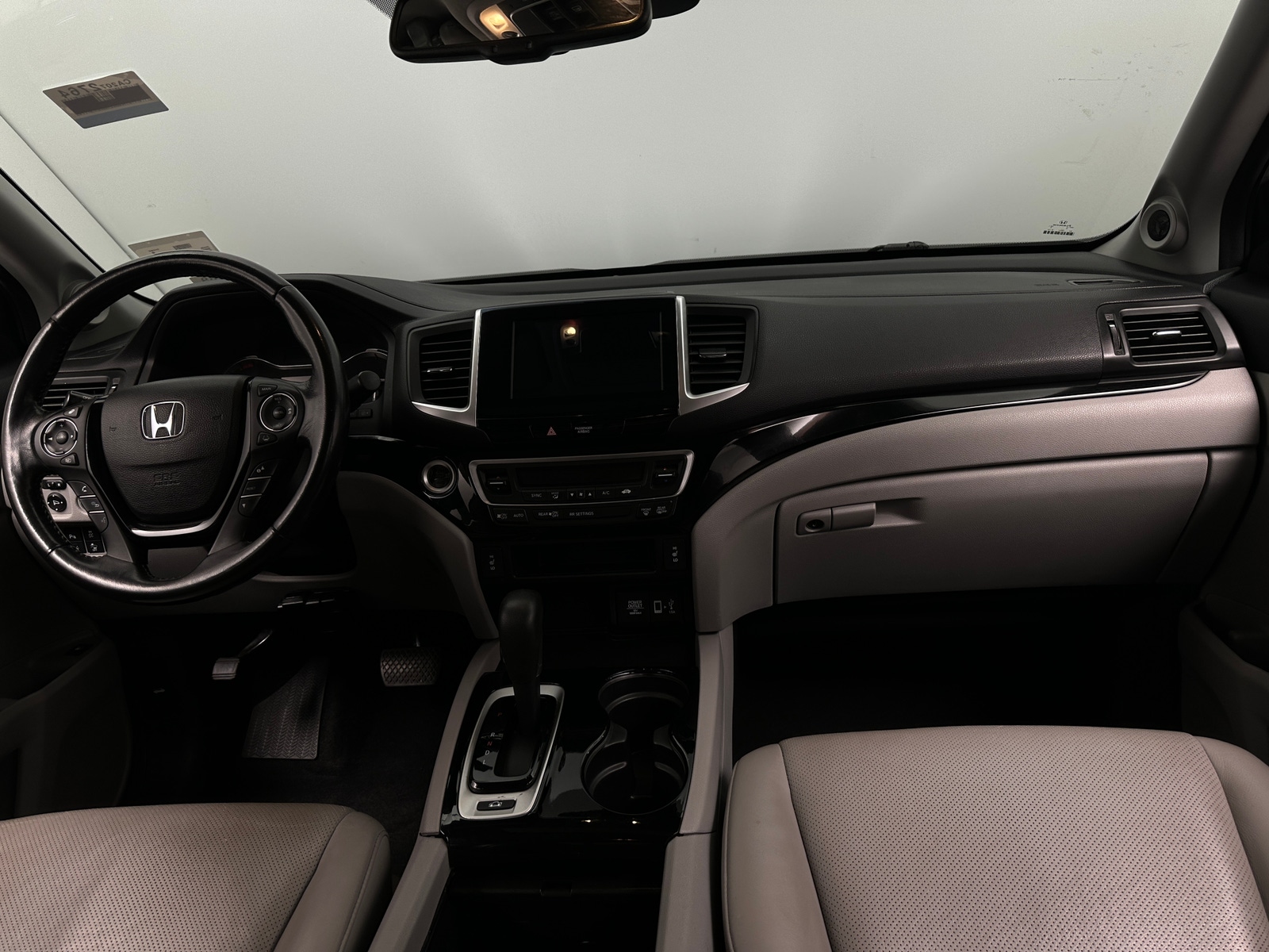 Thumbnail: 2017 Honda Ridgeline - 3