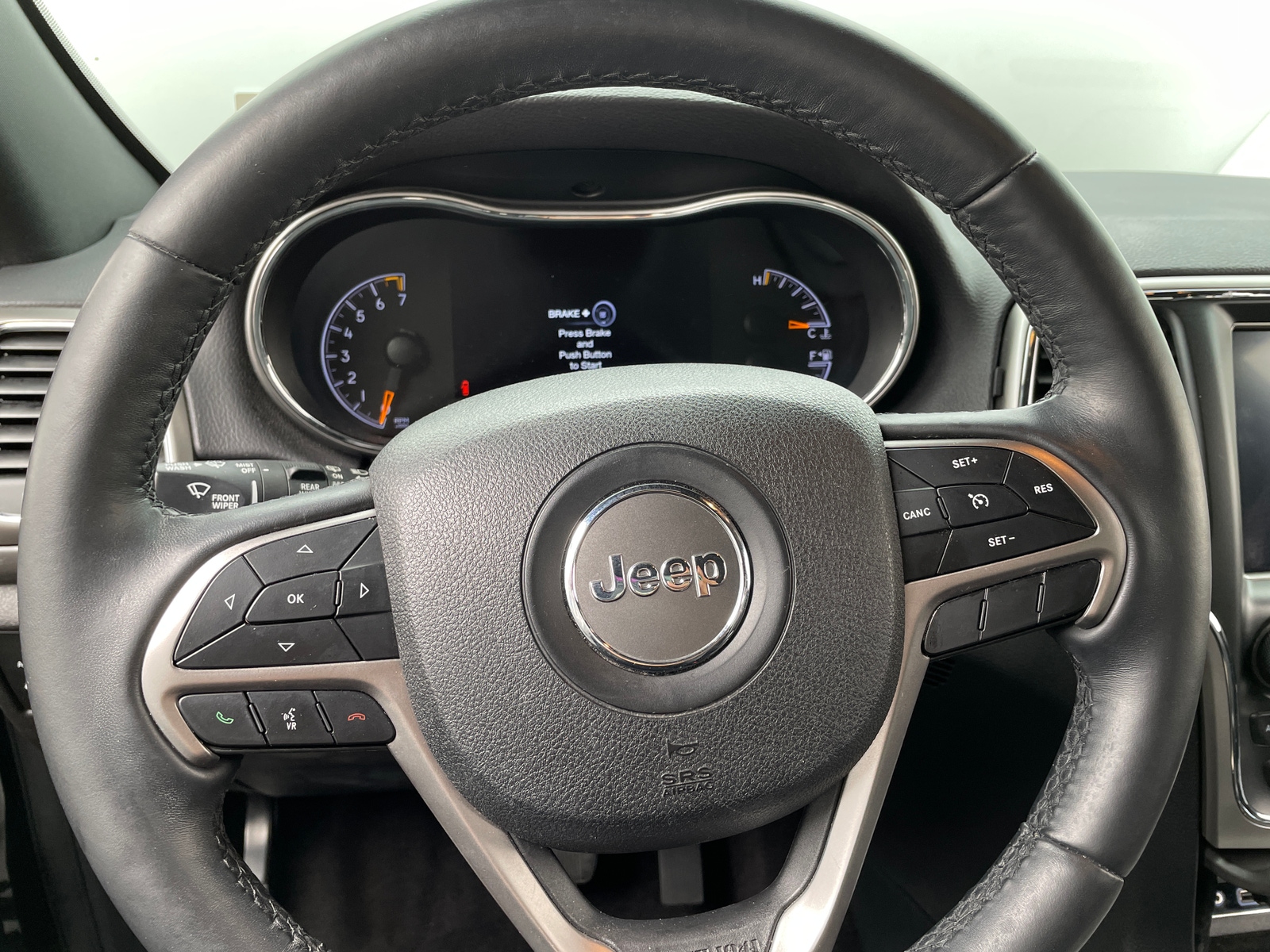Thumbnail: 2018 Jeep Grand Cherokee - 4