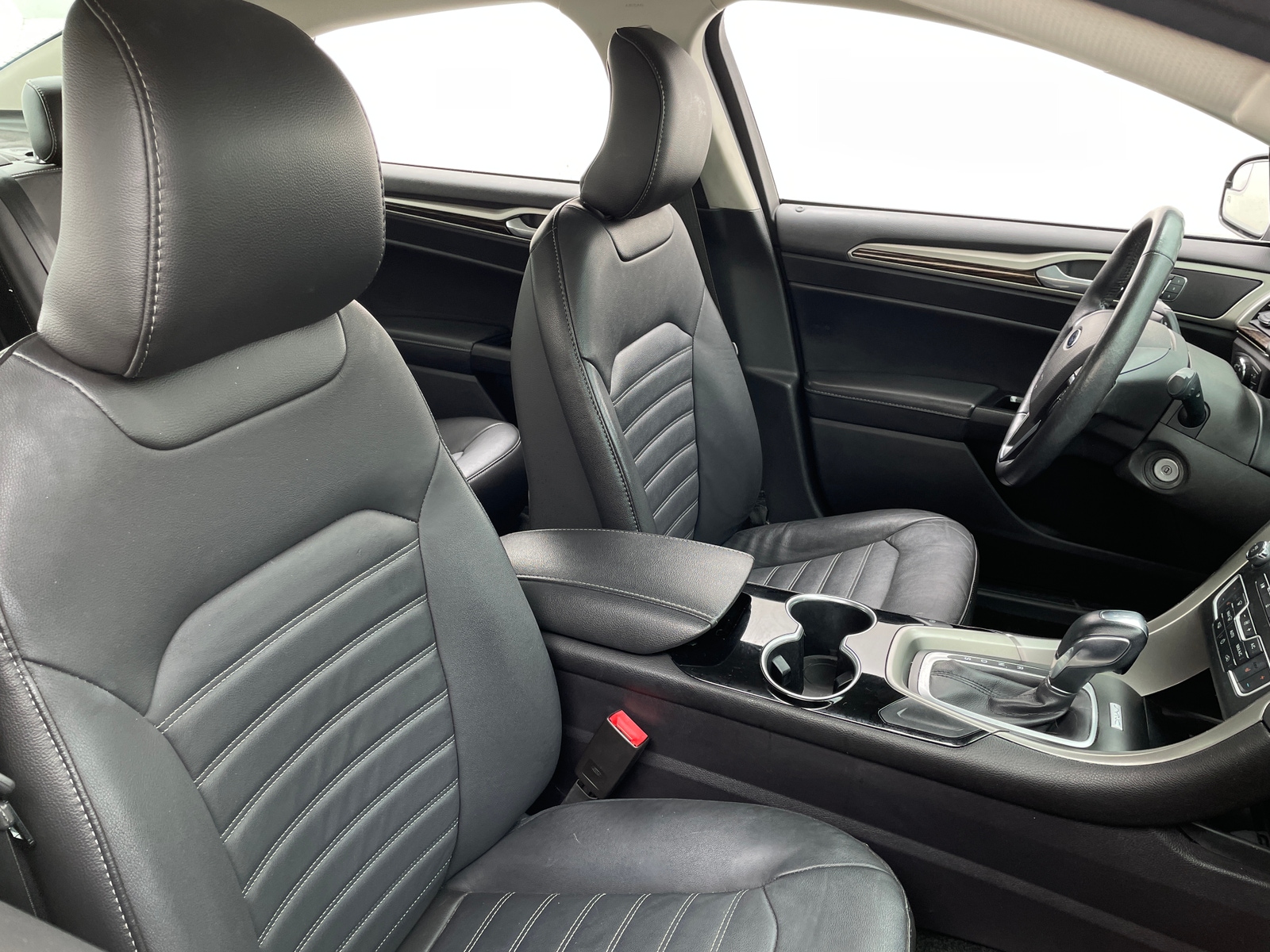 Thumbnail: 2016 Ford Fusion - 2