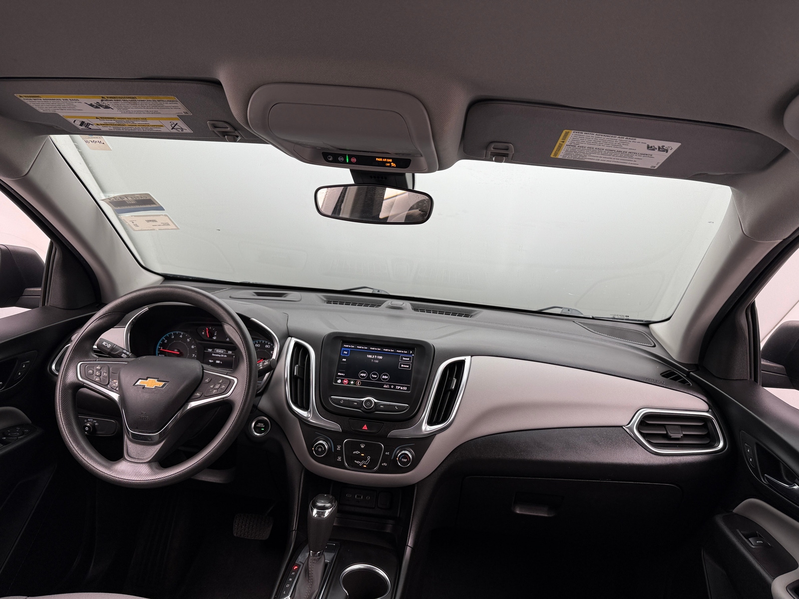 Thumbnail: 2021 Chevrolet Equinox - 3
