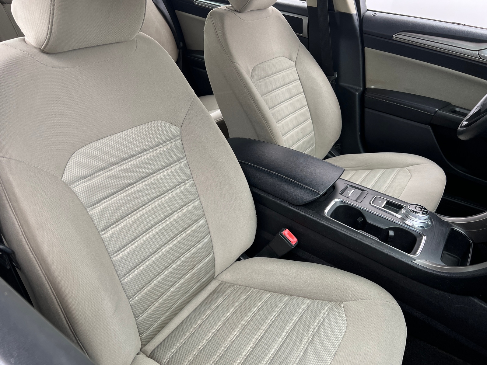 Thumbnail: 2020 Ford Fusion - 2