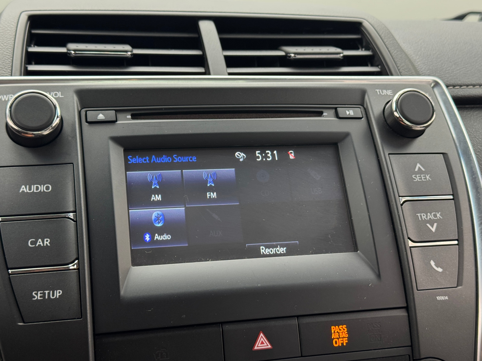 Thumbnail: 2017 Toyota Camry - 4