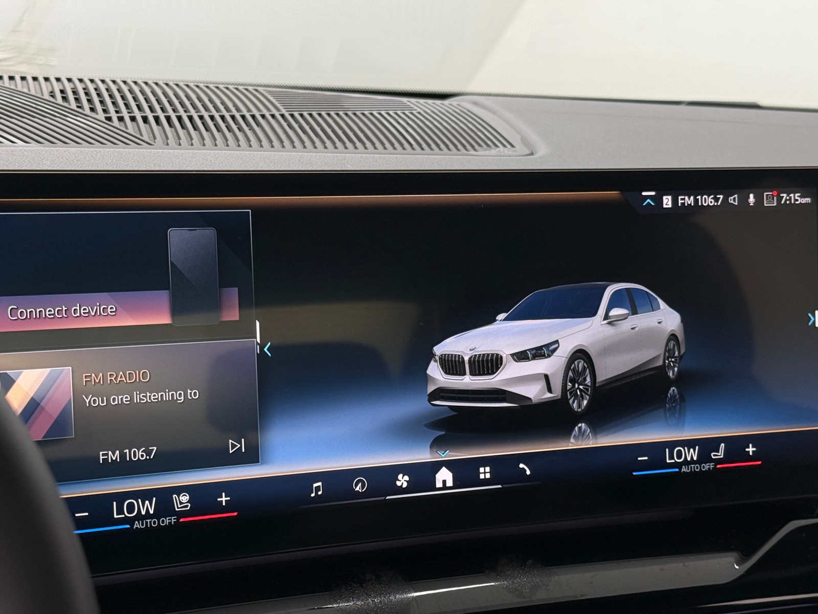 Thumbnail: 2024 BMW i5 - 3