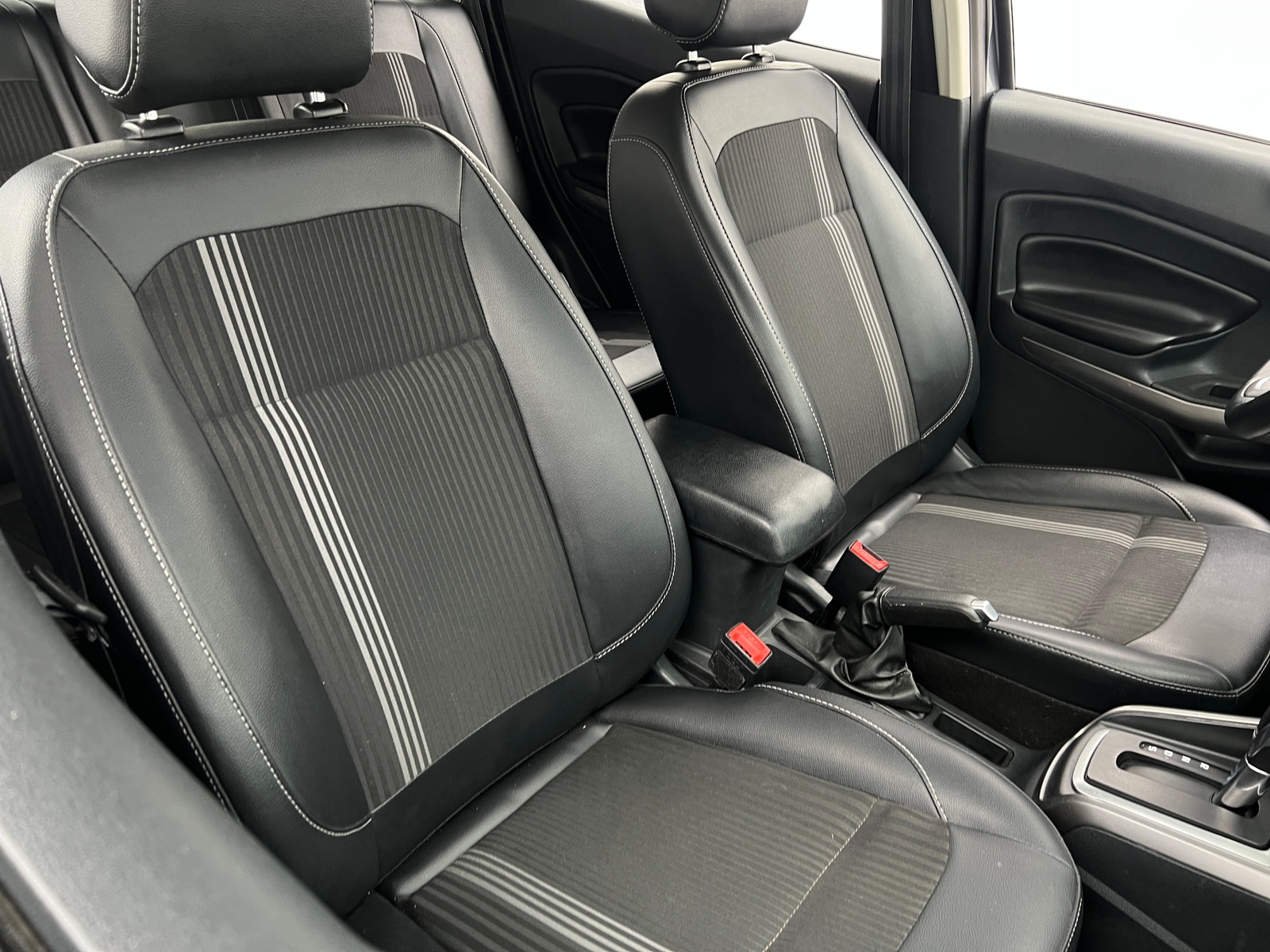 Thumbnail: 2020 Ford EcoSport - 2