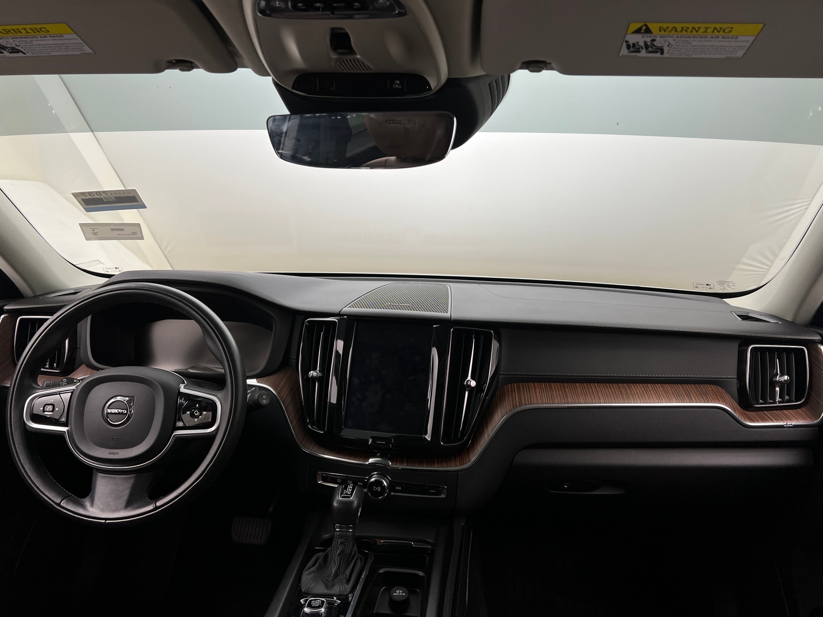Thumbnail: 2020 Volvo XC60 - 2