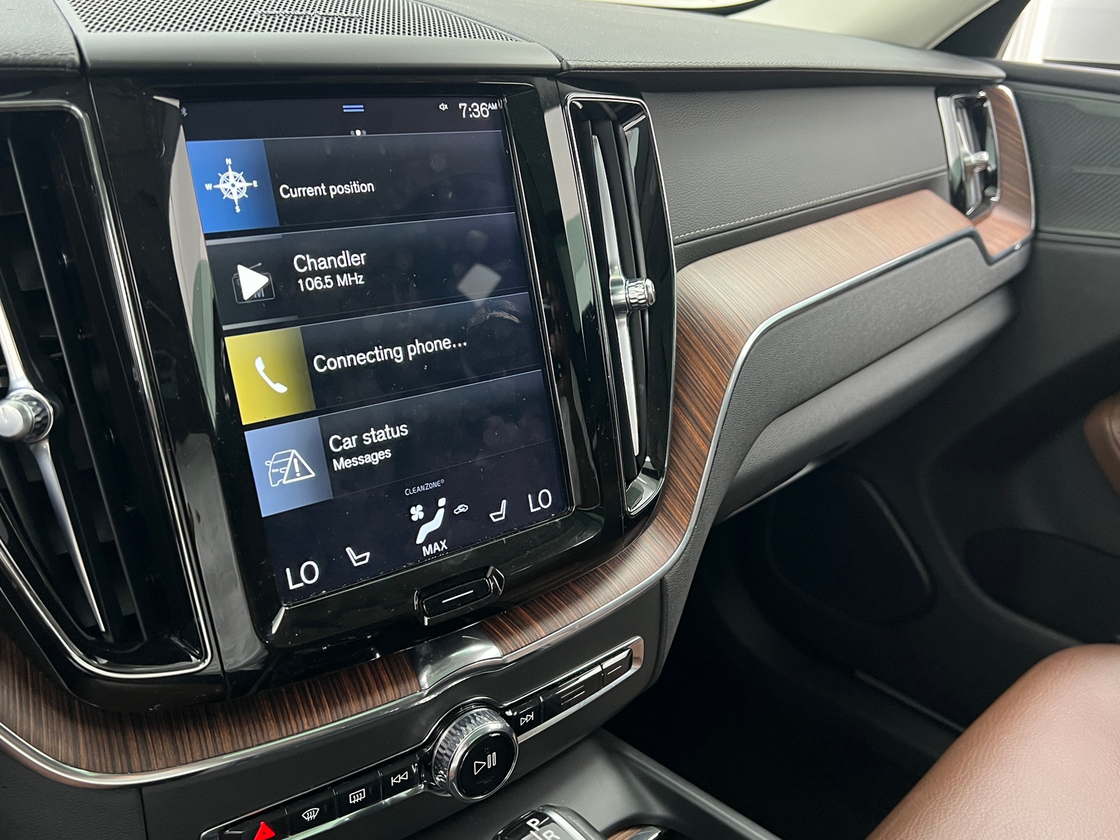 Thumbnail: 2020 Volvo XC60 - 3