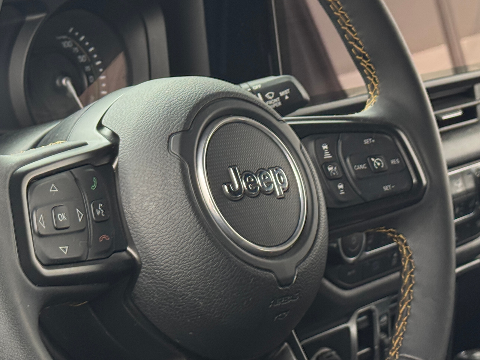 Thumbnail: 2024 Jeep Wrangler - 5