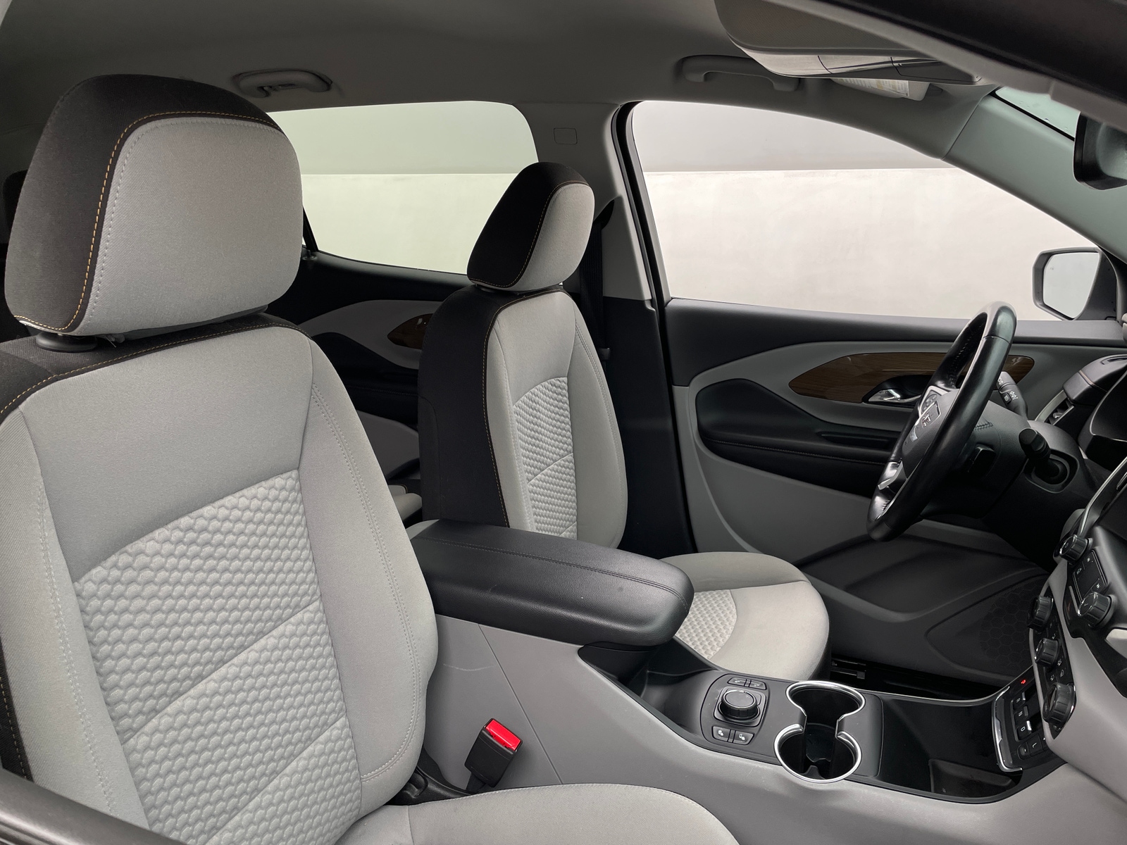 Thumbnail: 2020 GMC Terrain - 2