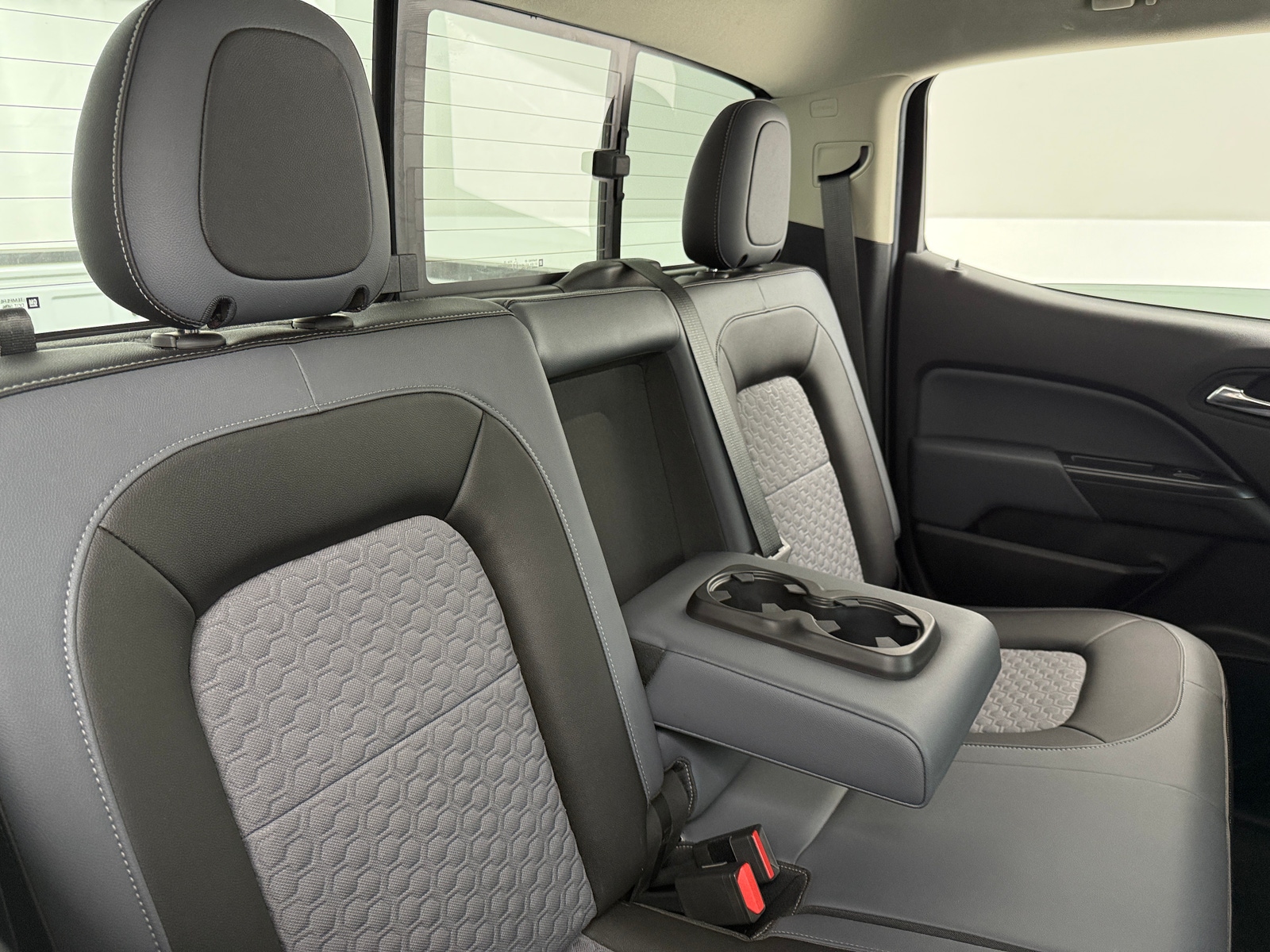 Thumbnail: 2016 Chevrolet Colorado - 6