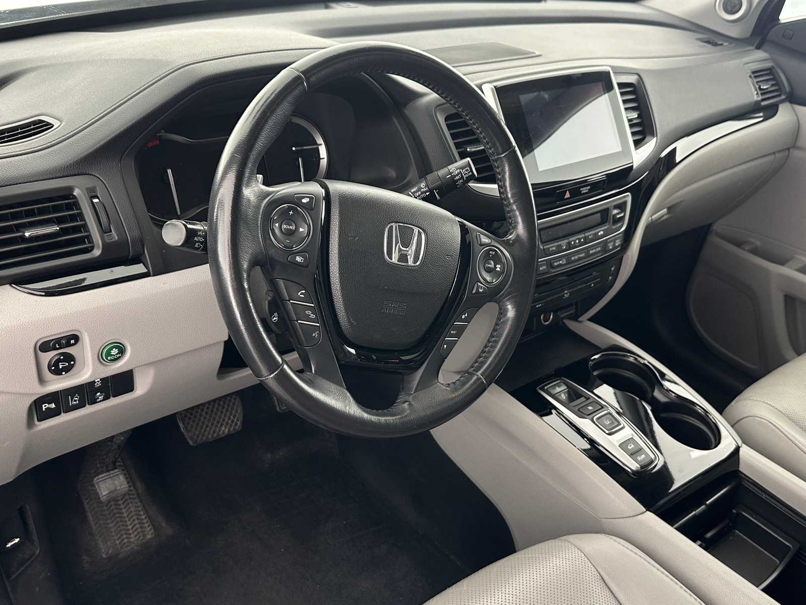 Thumbnail: 2018 Honda Pilot - 2
