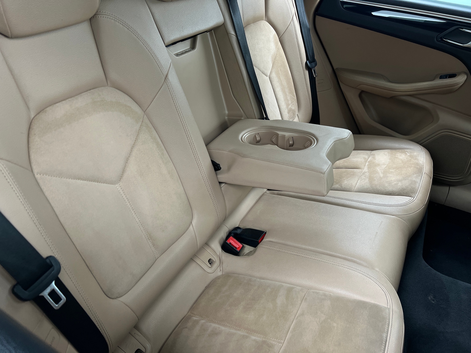 Thumbnail: 2019 Porsche Macan - 5