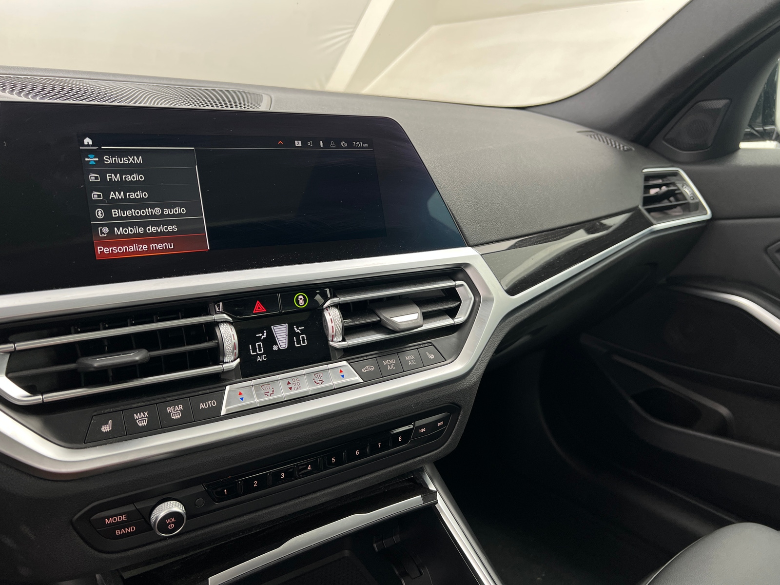 Thumbnail: 2021 BMW 3 Series - 3