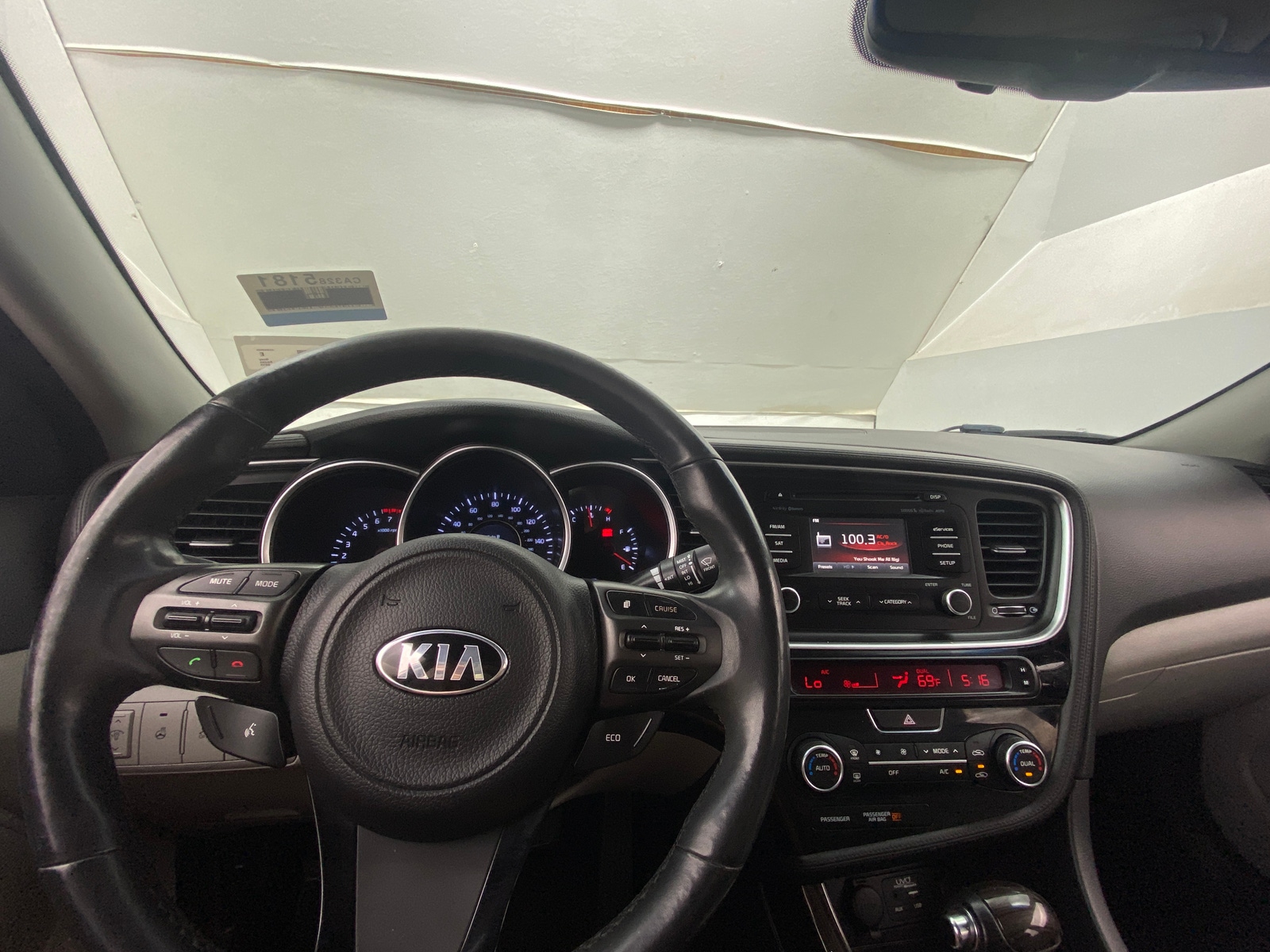 Thumbnail: 2015 Kia Optima - 3