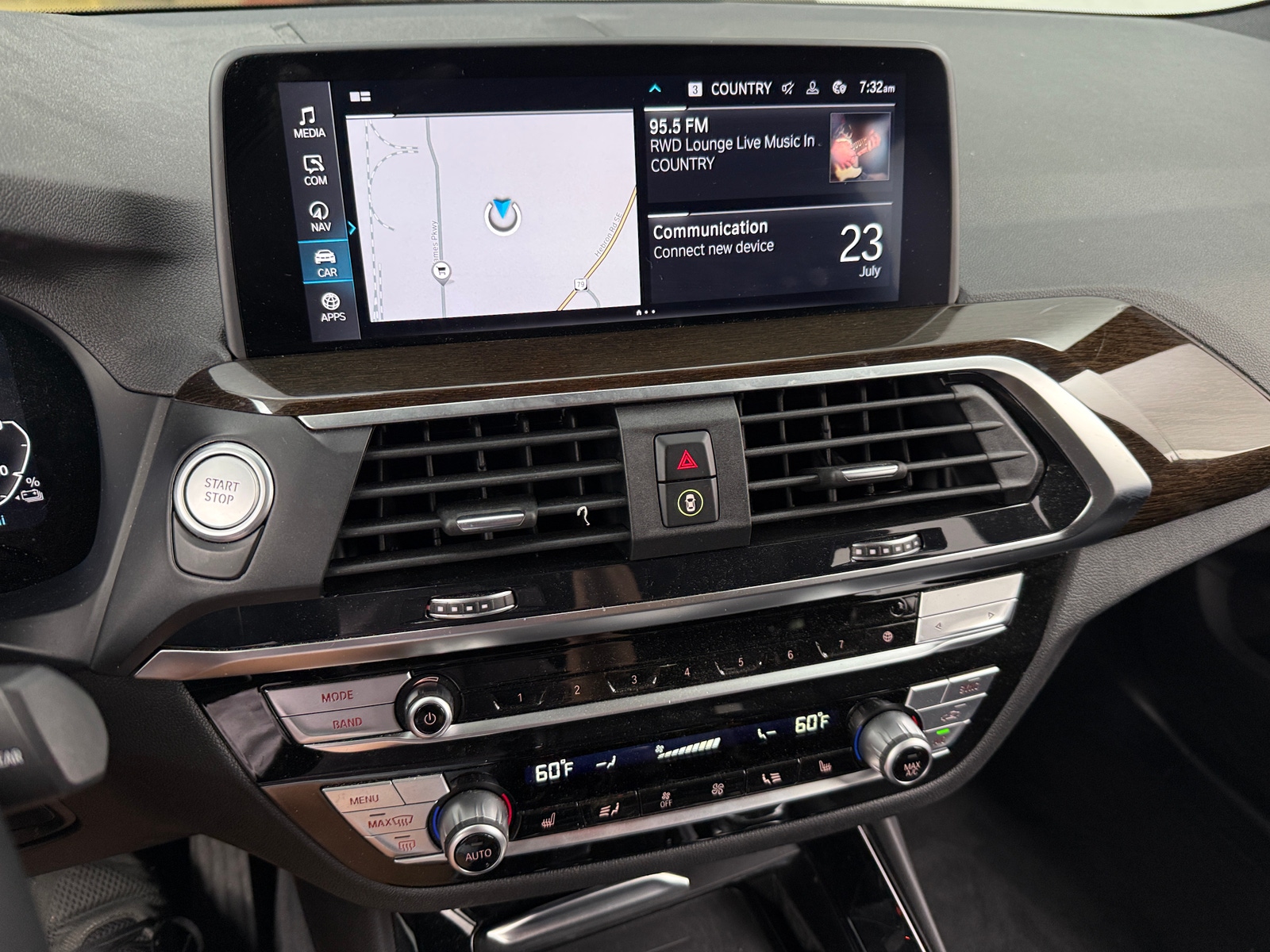 Thumbnail: 2021 BMW X3 - 3