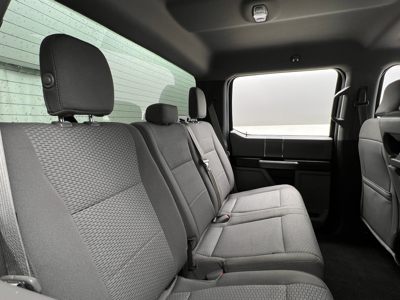 Thumbnail: 2017 Ford Econoline - 6