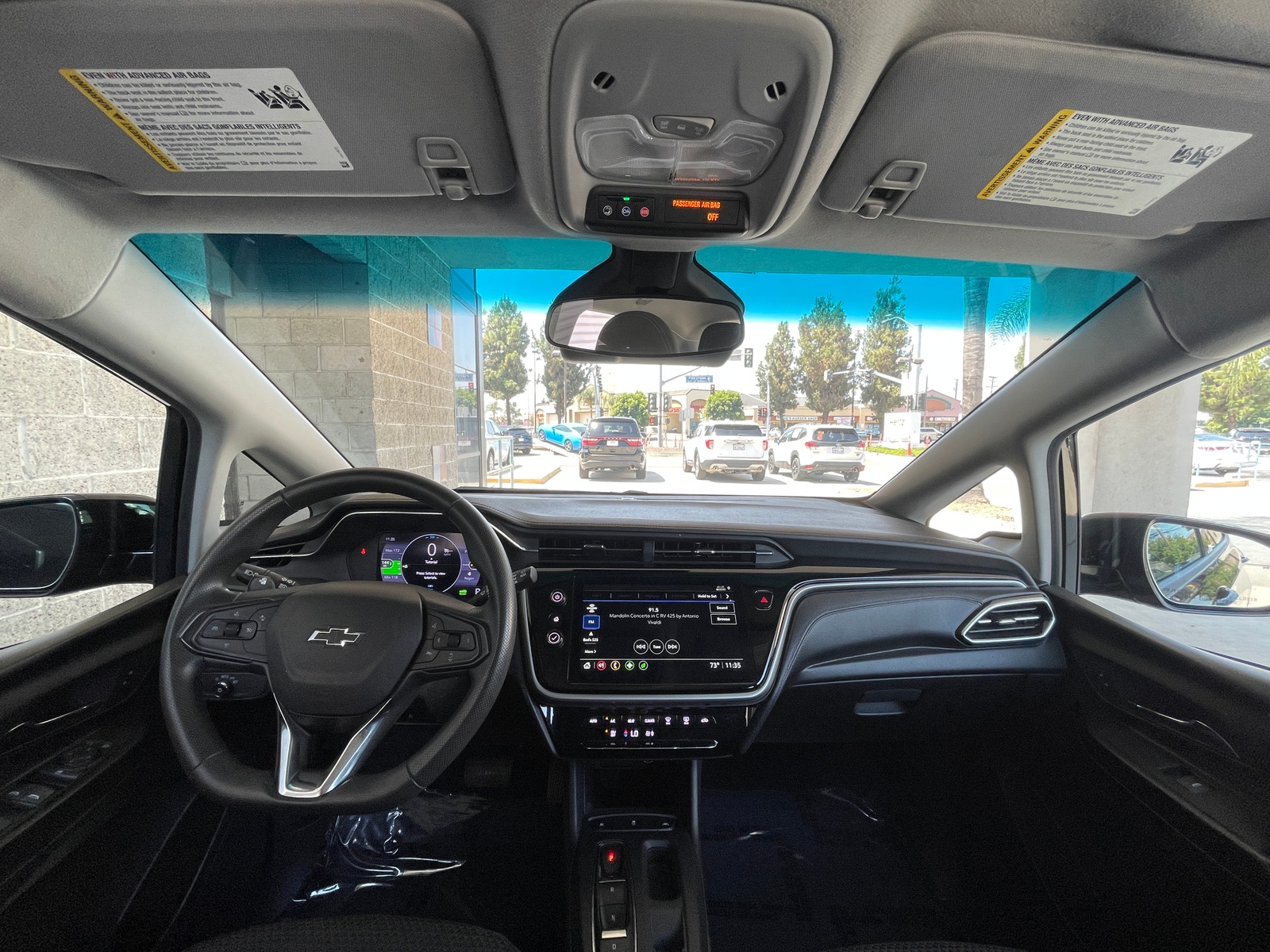 Thumbnail: 2023 Chevrolet Bolt EV - 3